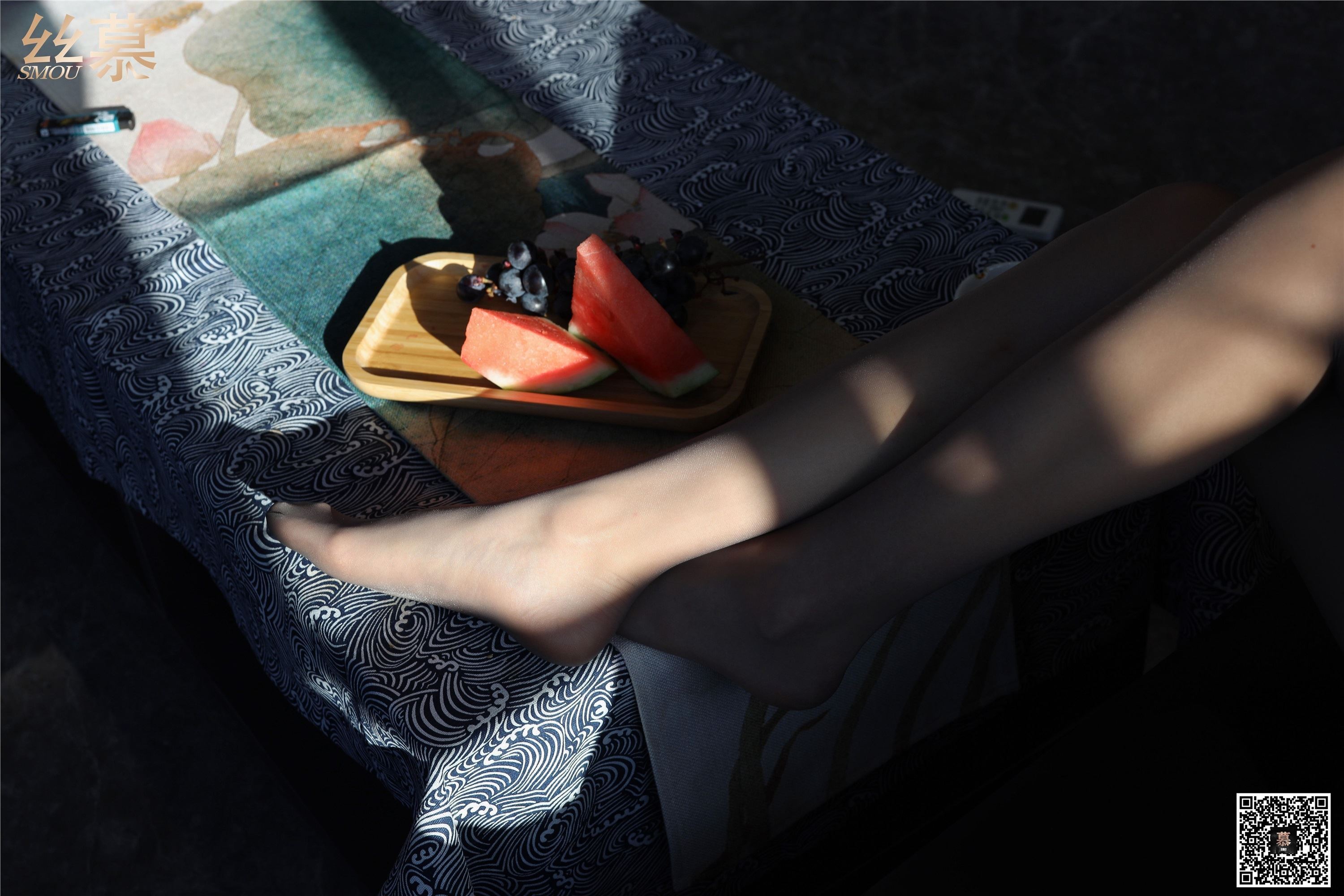 丝慕写真 特写集 TX047 媛媛《西瓜丝足记》